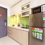 Ct Apartment At Rivergate Residence D4